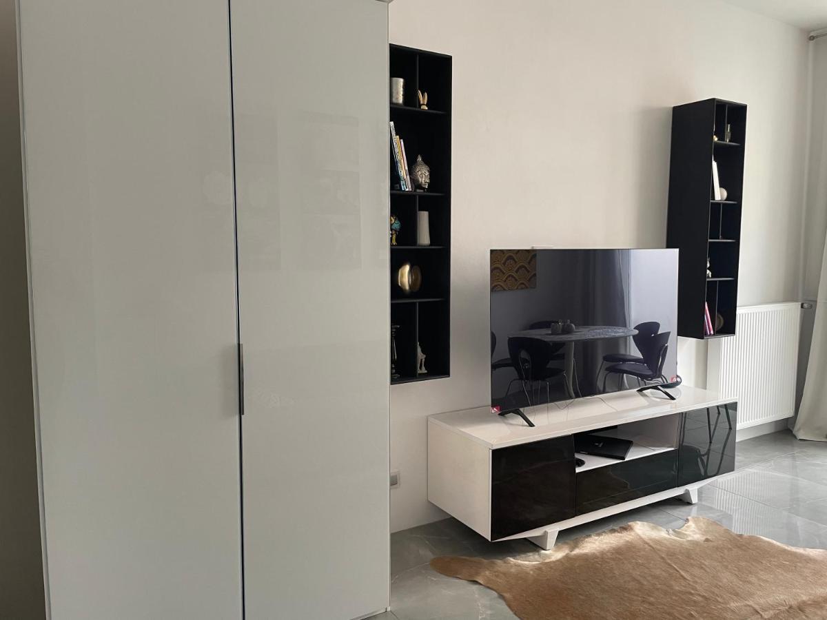 Luxury 60m2 In Wilhelmstadt * Berlin