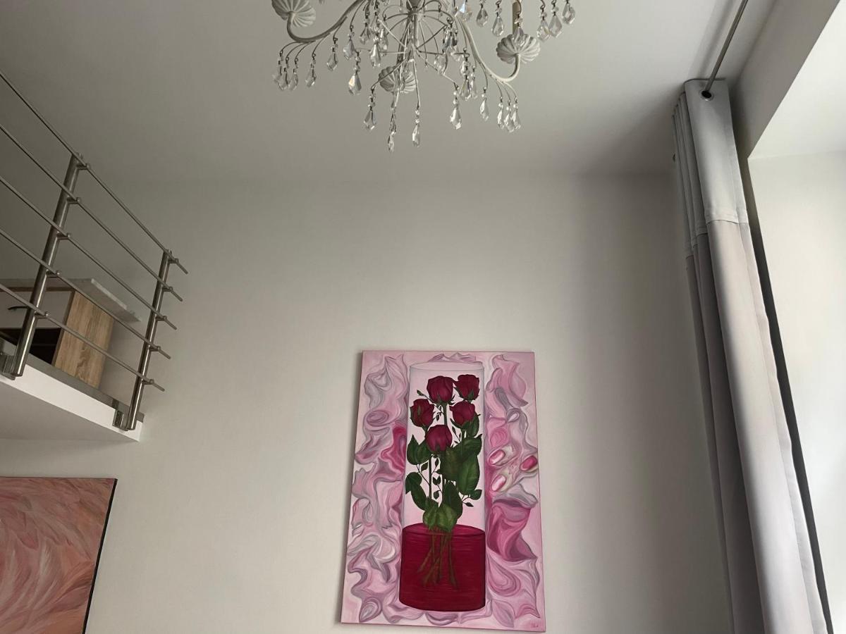 Apartment Luxury 60m2 In Wilhelmstadt Berlin